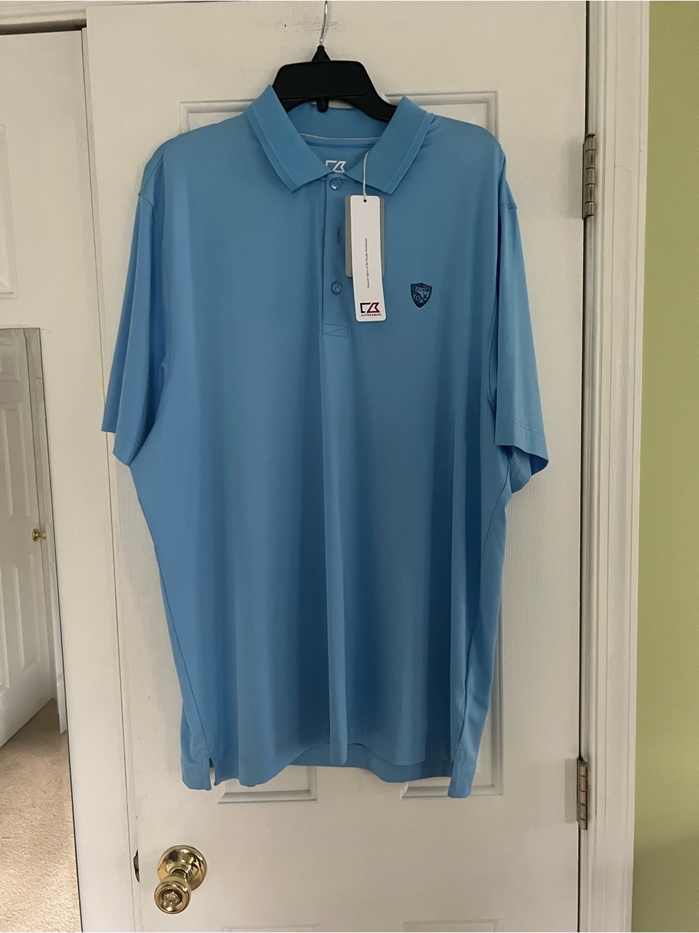 Cutter & Buck DryTec Light Blue Men's Polo. Never worn. Sz-XL.Tags on.